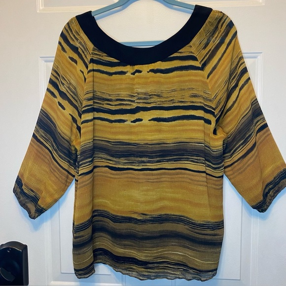Anne Klein Silk Black Gold Abstract Stripe Pullover Blouse w/3/4 Elastic Sleeves - Picture 2 of 13